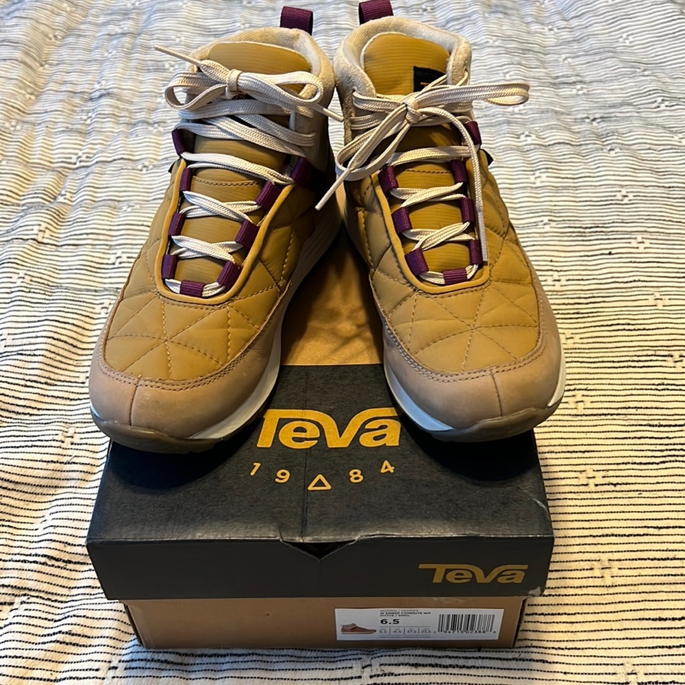 Teva Ember Commute Waterproof Sneaker Boots LACE UP BOOTIES BROWN